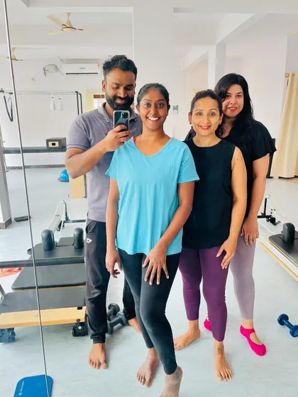 A fun group selfie in the mirror. It's always a good time training with these ladies.