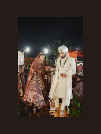 The couple taking their sacred vows. We focus on capturing the solemnity and importance of the pheras, a cornerstone of the Hindu wedding ceremony.