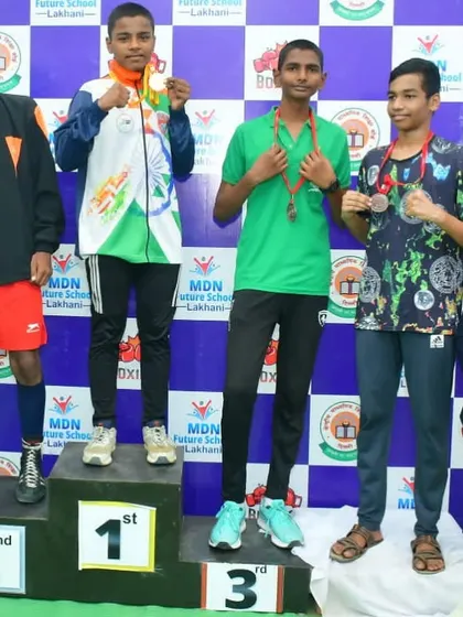 Siddhesh on the podium with his bronze medal at the CBSE School Games.