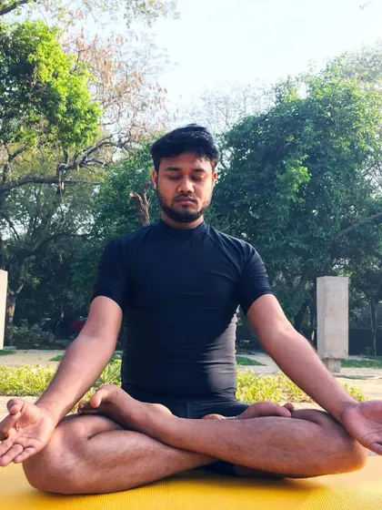 Finding stillness in Padmasana (Lotus Pose) allows you to gain perspective. I encourage you to pause, close your eyes, and look within yourself without judgment. Your intuition speaks loudest in these quiet moments.