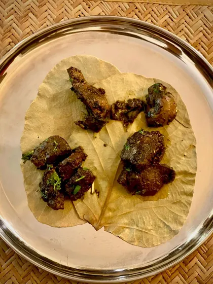 A platter of my signature mutton starters served at the 'We The Chefs' event. Each piece is cooked to perfection to showcase the unique flavours of Naati cuisine.