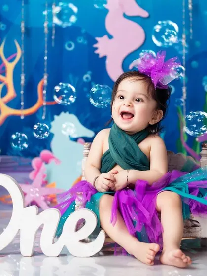 Bubbles and smiles in our underwater mermaid theme. A truly magical first birthday experience.
