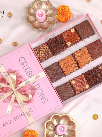 Our assorted brownie boxes are one of our most popular gifting options. This box of 12 features a variety of our signature flavours, offering something for everyone. It's a perfect way to share a moment of appreciation.