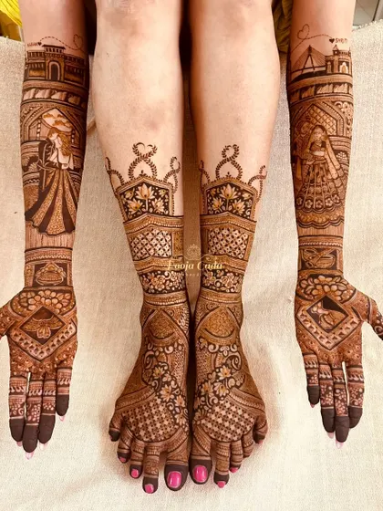 For an NRI bride from San Francisco, we blended skylines of Mumbai and Pune with the Golden Gate Bridge, telling the story of where they're from and where they are now.