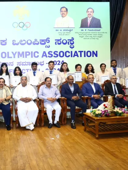 A group photograph from the Karnataka Olympic Association award function, where our shooter was felicitated by the Chief Minister of Karnataka.