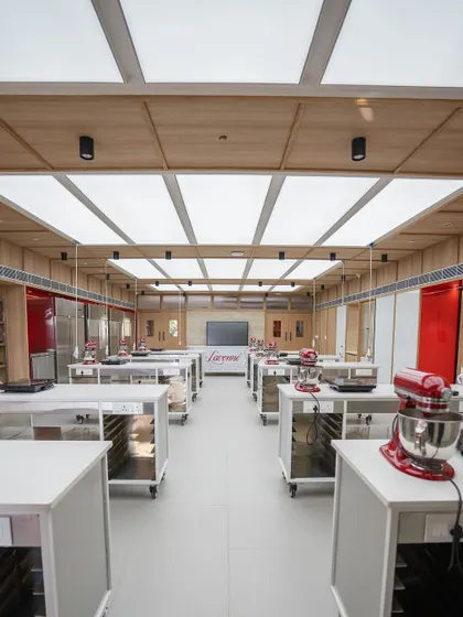 A wide shot of the classroom, ready to welcome our students.