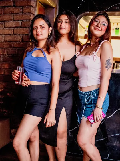 A group of friends posing at Roxy. The ladies of Kolkata always show up in style for 'Blush Thursdays'.