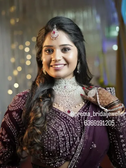 A duplicate of the bride's beautiful portrait.