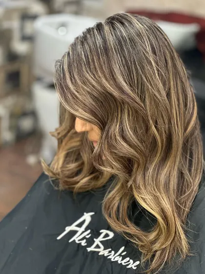 The final look is a beautiful, dimensional, and healthy blonde.