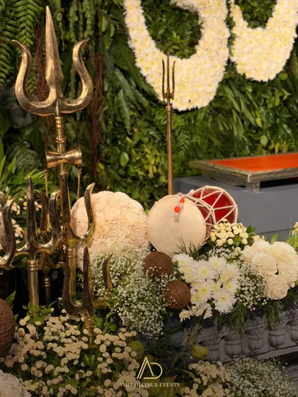 A duplicate of image 3, highlighting the traditional elements like the trishul and damru, essential for a Hindu ceremony.