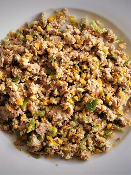 This isn't mystery kibble. This is our all-time favorite Chicken Meal, made with whole chicken, fresh vegetables, eggs, and natural supplements. It’s real food, packed with nutrients, that you can see and smell.
