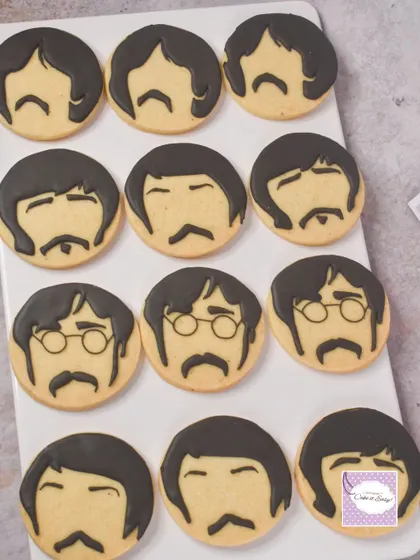 To go with the Beatles-themed birthday party, I made these cookies featuring the iconic hairstyles of John, Paul, George, and Ringo. It’s a simple but instantly recognizable design.