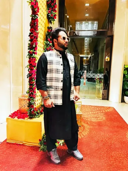 Another picture from the same event, showcasing the beautiful decor. The ambiance of a venue adds so much to a performance.