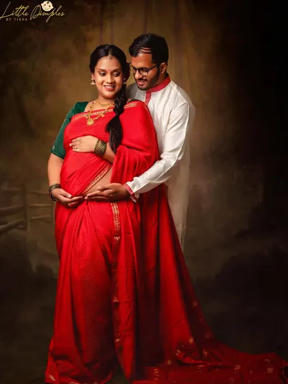 The connection between this couple is so clear. A traditional maternity portrait like this, with the partner lovingly holding the baby bump, is a memory to cherish forever.