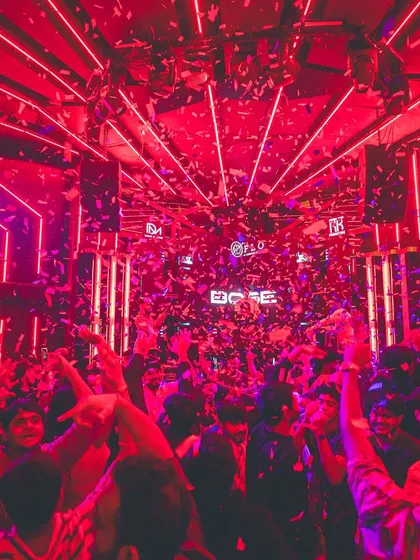 Pure party euphoria. Confetti blasts, hands in the air, and a room united by the beat. This is the kind of peak moment I aim to create to make your event unforgettable.