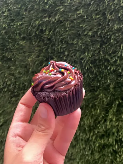 Take a break and have a cupcake. Our classic chocolate cupcakes are available in boxes of 4 or 6 for sharing.