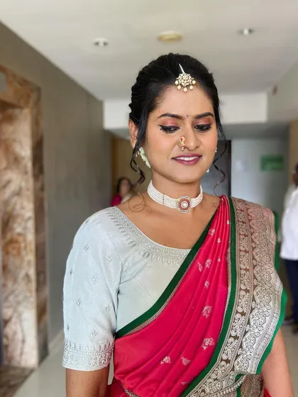 The final look for this bride is all about subtle radiance. The makeup is fresh and light, perfect for a day wedding.