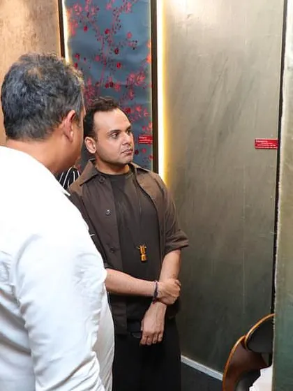 Design icon Ashiesh Shah exploring our showcase at the Ajio Luxe Weekend. It is always a privilege to connect with the leading minds in the industry.