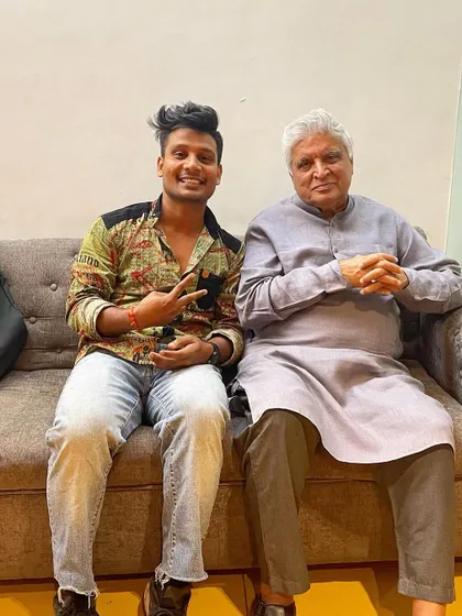 A memorable moment meeting the legendary Javed Akhtar sir during the promotions for the movie "Mili".
