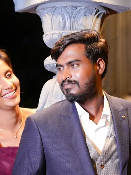 A candid and happy close-up from a pre-wedding night shoot. Capturing genuine smiles is what I do best.