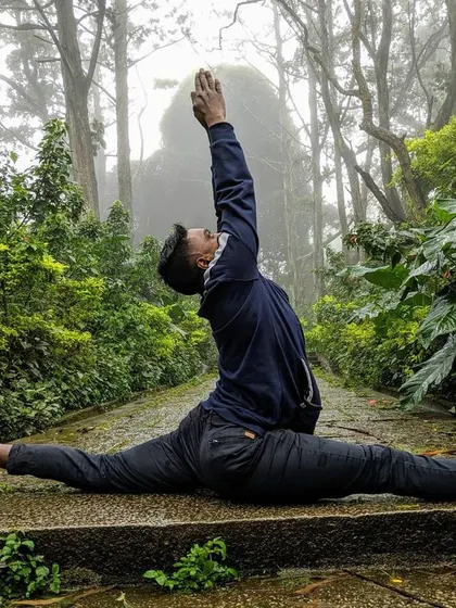 Finding stillness and expansion amidst the morning mist at Nandi Hills. This is Hanumanasana (Monkey Pose), a deep split that feels like a conversation between effort and surrender, especially when surrounded by nature.