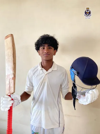 A fantastic all-round performance by our player Shamik Shettigar, scoring 98 runs and taking 2 wickets for his school in a Harris Shield tournament match.