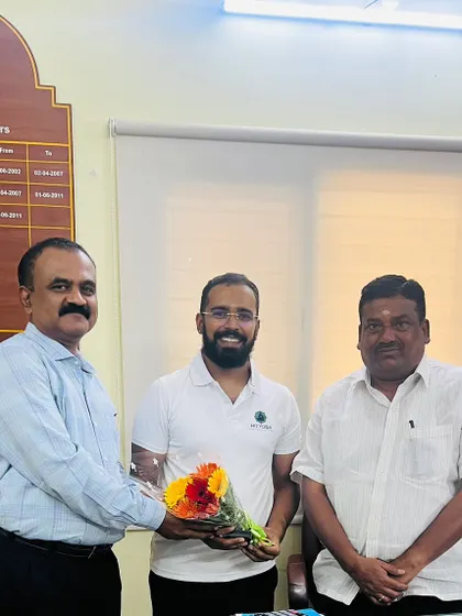 It is an honor to be part of the S-VYASA family. Here I am with Dr. H R Dayananda Swamy Sir and Dr. Mohan Kishore Sir, key figures at the university who support our mission.