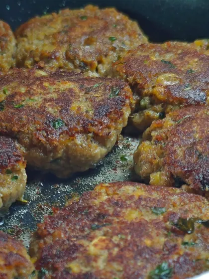 Shammi Kebabs, a cherished recipe passed down to me by a Bohri Muslim mother. These melt-in-your-mouth kebabs are made with love and tradition.
