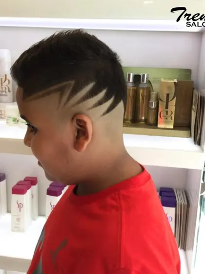Fresh cuts for the little trendsetters. This edgy design is perfect for kids who want to express their style.