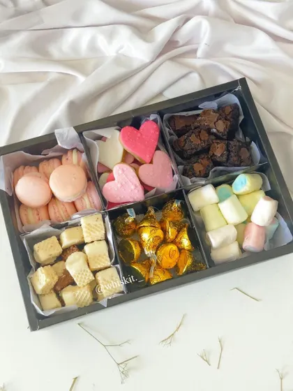 My assorted treat box makes a great gift for any occasion, including Valentine's Day. It's a box full of happiness.