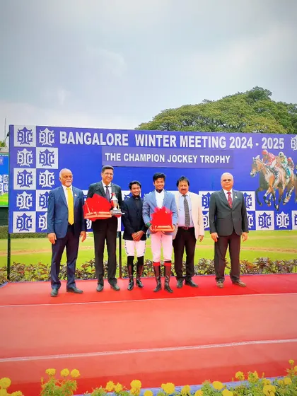 The Champion Jockey Trophy Div-I presentation with jockey Darshan R.N.