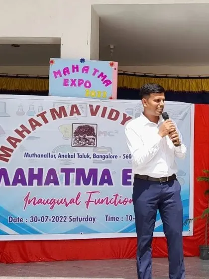 Speaking at the inaugural function of the Mahatma Expo. It was an honor to inspire these students and demonstrate what's possible with robotics.