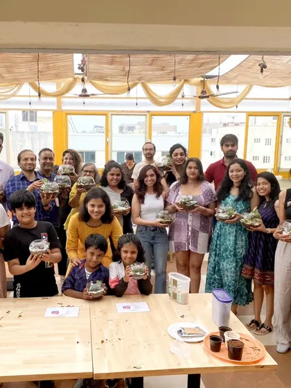 A full house at our terrarium workshop. It's wonderful to see so many people, including families and kids, excited to learn about building their own mini-ecosystems.
