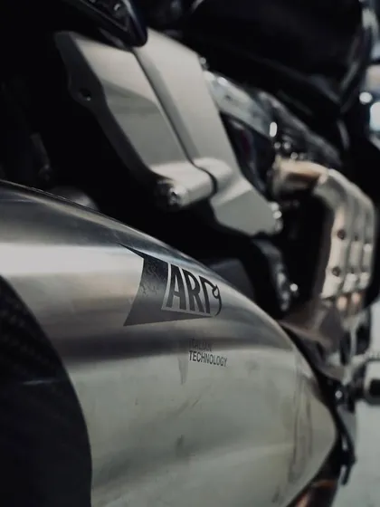 The unique exhaust system of the Triumph Rocket 3.
