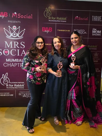 Celebrating with fellow award-winning mompreneurs. It was an inspiring event that celebrated the achievements of women in business.