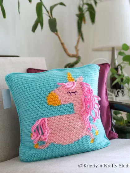 Happy Sunday. A little bit of magic with the unicorn cushion, perfect for dreaming the day away.