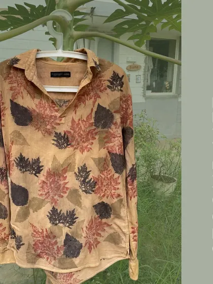 The beautiful result of our #BiomeResurrect service. This shirt, once stained, was given a new identity with eco-printing, using real leaves and our natural dye pastes to create a unique, wearable piece of art.