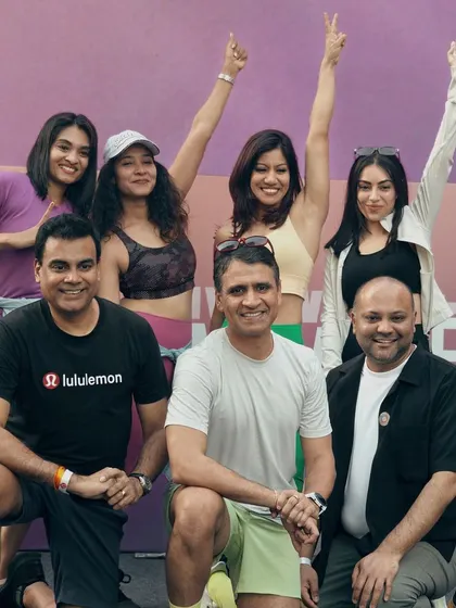A fun group pose with some of the Lululemon team. The vibe was all about fun and high energy.