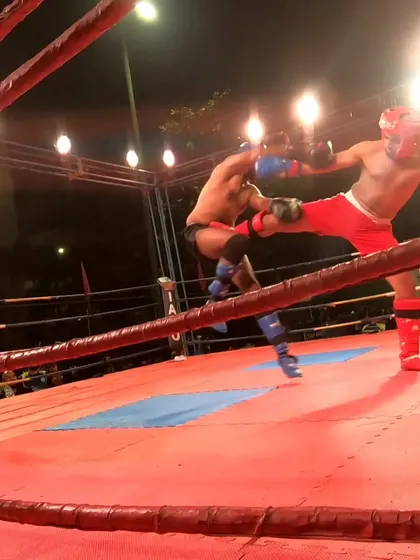 A flying kick connects. An exciting moment from the K1 finals.