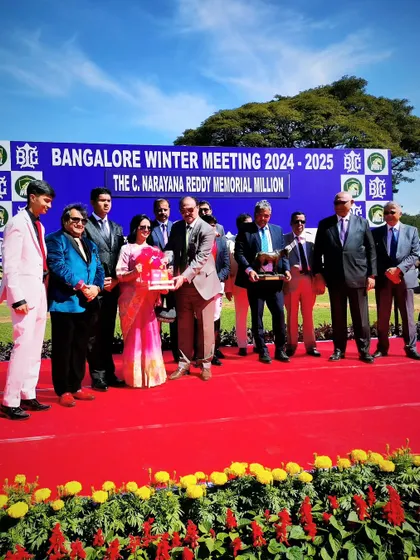 The presentation ceremony for The C. Narayana Reddy Memorial Million with the winning team of Mountain Jewel.