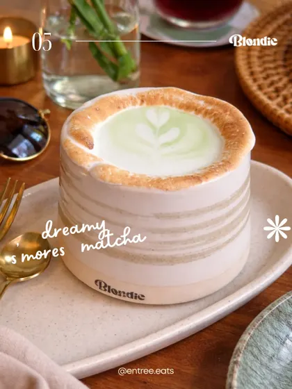 A Dreamy S'mores Matcha from Blondie. The torched marshmallow topping makes this a unique and highly Instagrammable drink, perfect for a city guide.