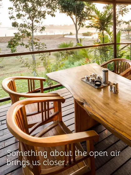 There's something about the open air that brings us closer. Enjoying a meal on our deck is a perfect way to connect with colleagues and nature.