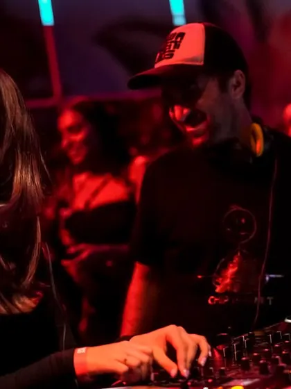 Laughs and so much love on the console with Arnova. Our B2B sets are always full of good energy and fun.