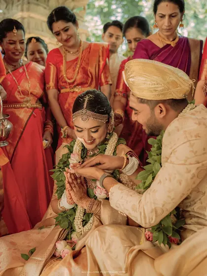 Surrounded by family and tradition, the couple participates in a sacred wedding ritual. I focus on the reverence and emotion of these key ceremonial moments.