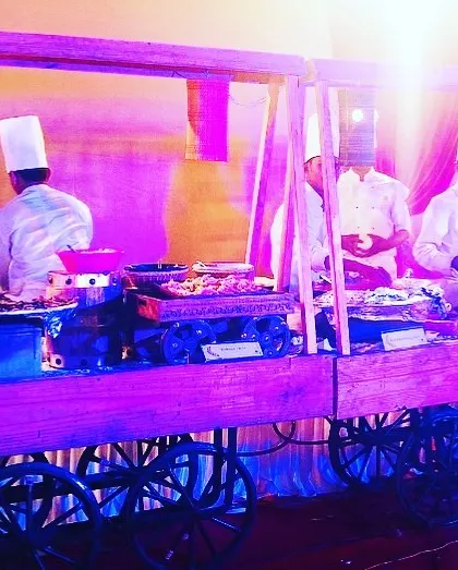 Guests love the authentic experience of our 'Thela' style chaat stalls. Here, our team prepares delicious street food on a traditional cart, adding a fun and nostalgic element to the celebration.