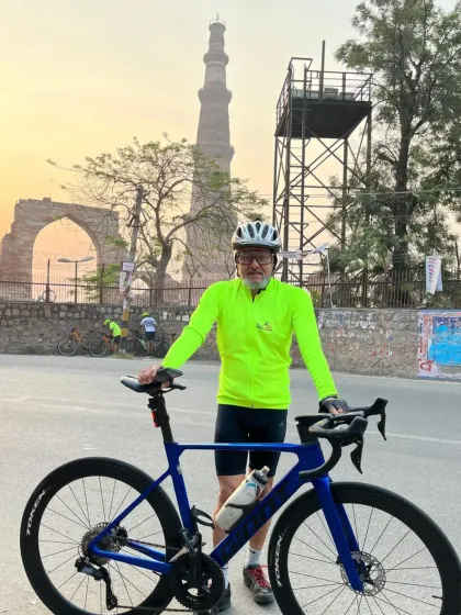 Another stunning solo portrait from our Qutub Minar leisure ride, with the monument standing tall against the morning sky.