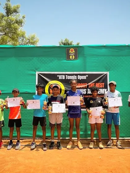 The full lineup of prize winners at our CS 7 U-12 tournament.