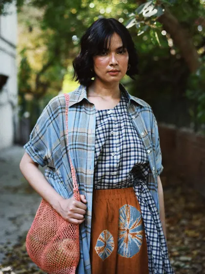 A street style shot for House of Wandering Silk. Taking fashion to the streets helps to show how these beautiful pieces can be worn in everyday life.
