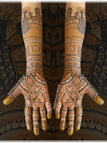 A classic bridal design with peacocks and architectural motifs on the arms. The palms feature a dense, intricate pattern for a complete bridal look.