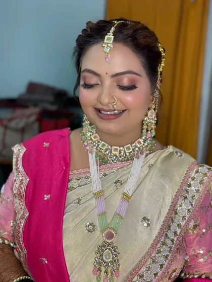 A soft, pastel-themed look, perfect for a day-time event like a Mehendi or engagement.
